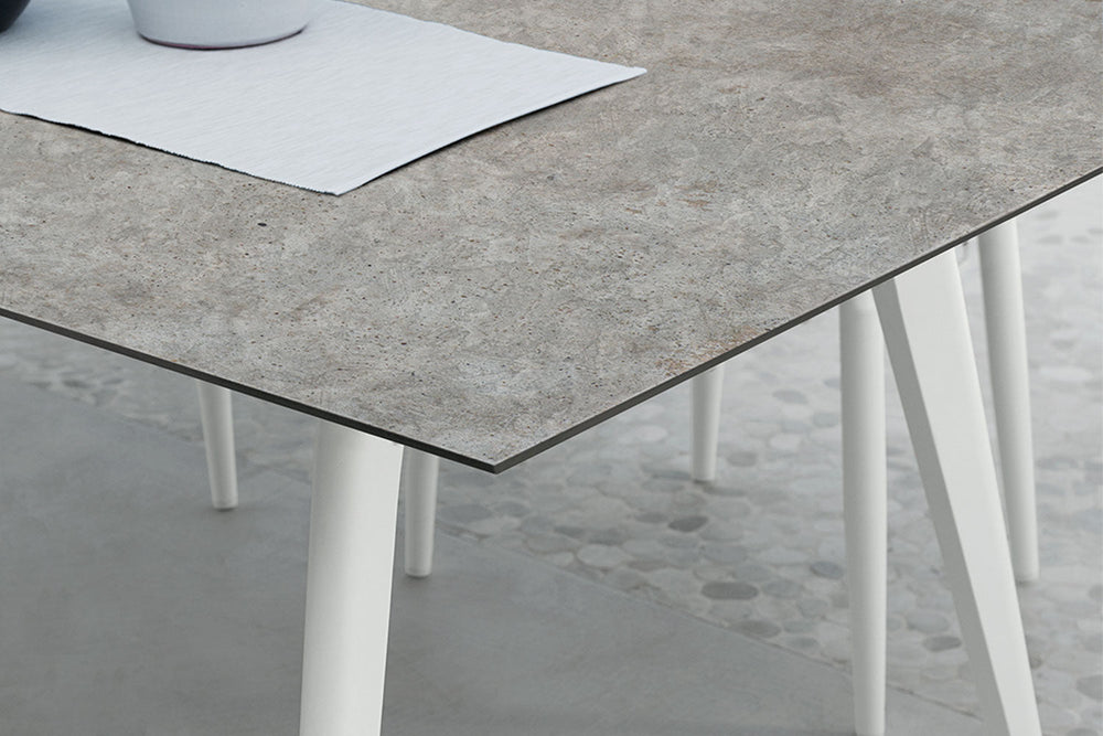 Cleo Alu Bistro Table Outdoor Dining Tables Talenti