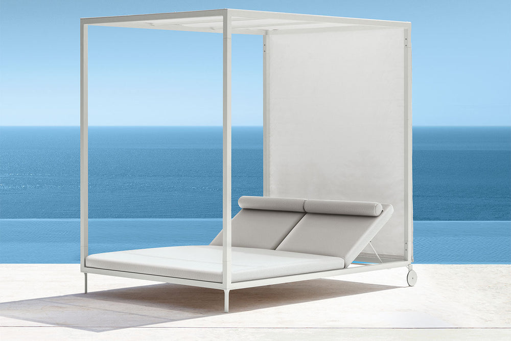 Cleo Alu Canopy Daybed Outdoor Chaise Lounges Talenti