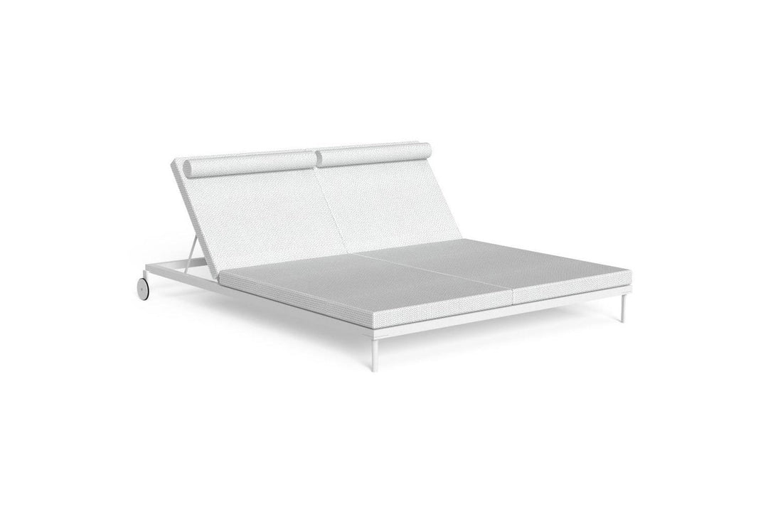 Cleo Alu Daybed Outdoor Chaise Lounges Talenti