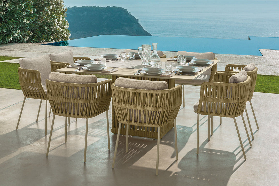 Cliff Bistro Table Outdoor Dining Tables Talenti
