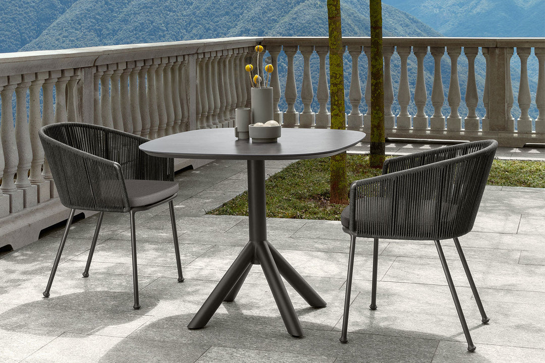 Coral Bistro Table Outdoor Dining Tables Talenti