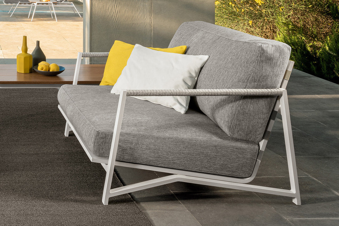 Cottage Luxury Lounge Armchair Outdoor Chairs Talenti