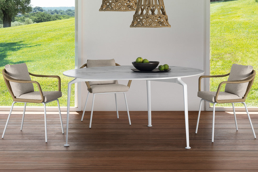 Cruise Alu Bistro Table Outdoor Dining Tables Talenti