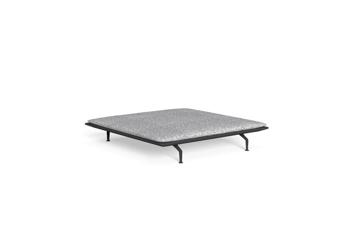 Cruise Alu Pouf Outdoor Poufs + Stools Talenti