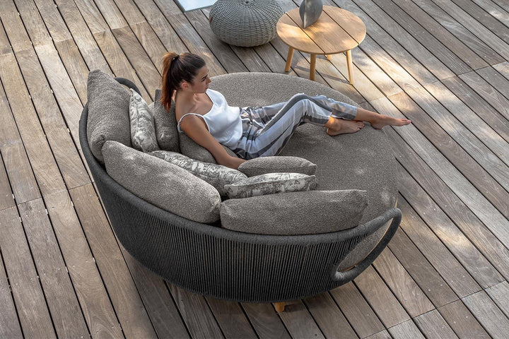 Karen Daybed Outdoor Chaise Lounges Talenti