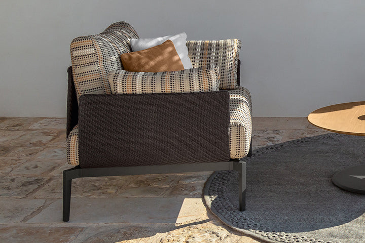 Leaf Lounge Armchair Outdoor Chairs Talenti