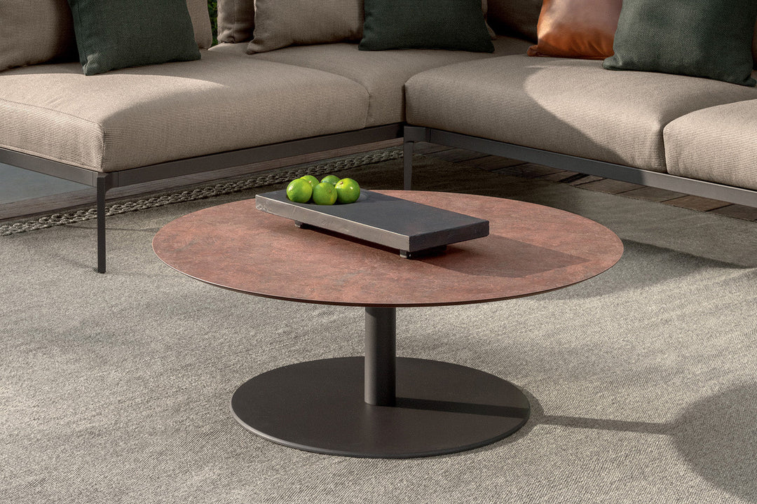Leaf Round Coffee Table Outdoor Coffee Tables Talenti