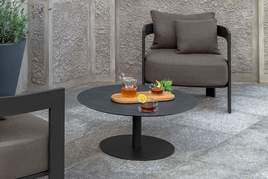 Leaf Round Coffee Table Outdoor Coffee Tables Talenti