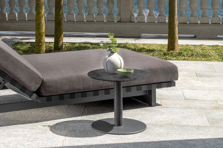 Leaf Round Coffee Table Outdoor Coffee Tables Talenti