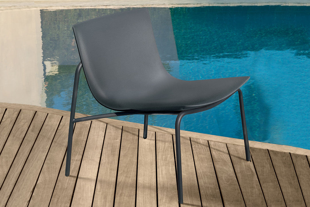 Male Lounge Armchair Outdoor Chairs Talenti