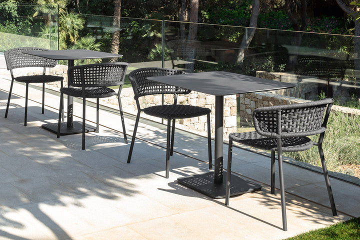 Moon Alu Bistro Table Outdoor Dining Tables Talenti