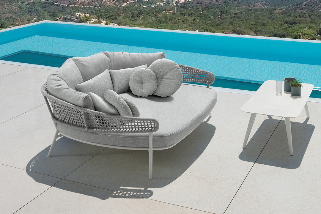 Moon Alu Daybed Outdoor Chaise Lounges Talenti