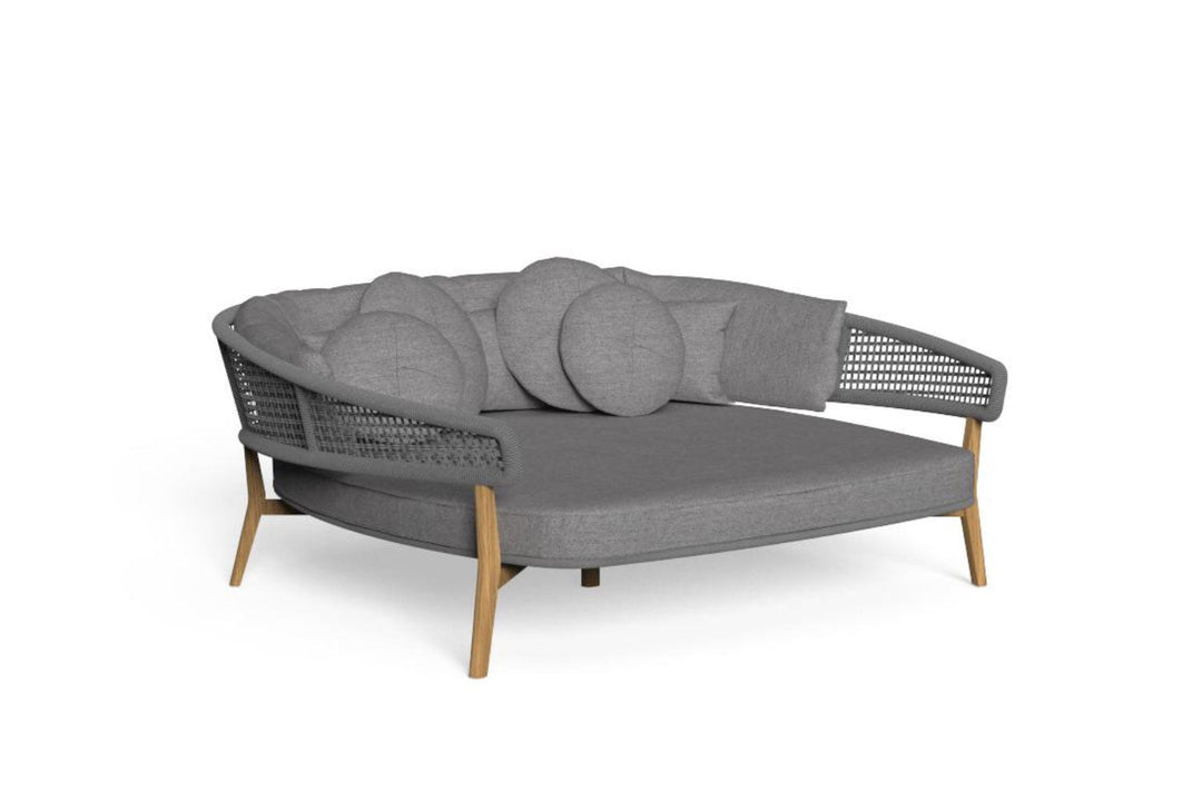 Moon Teak Daybed Outdoor Chaise Lounges Talenti