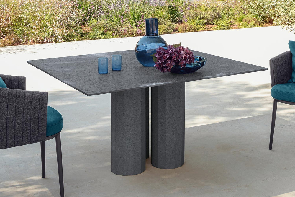 Salinas Bistro Table Outdoor Dining Tables Talenti