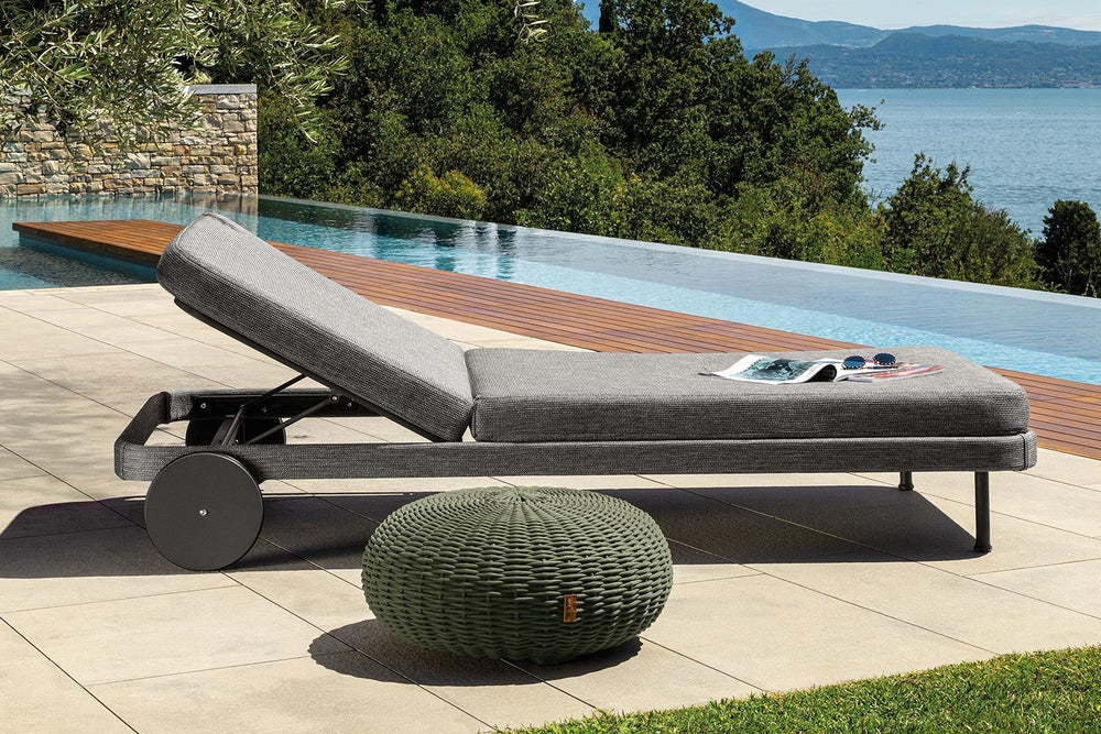 Slam Chaise Lounge Outdoor Chaise Lounges Talenti