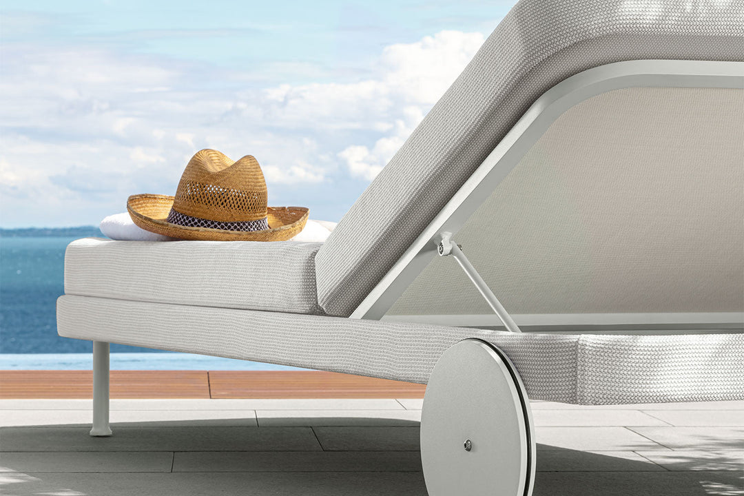 Slam Chaise Lounge Outdoor Chaise Lounges Talenti