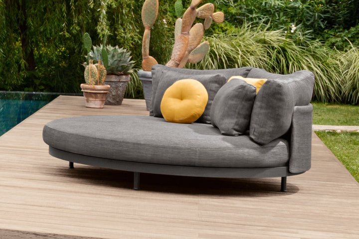 Slam Daybed Outdoor Chaise Lounges Talenti