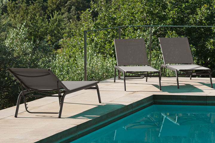 Step Chaise Lounge Outdoor Chaise Lounges Talenti