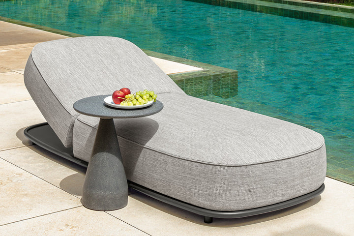 Swipe Chaise Lounge Outdoor Chaise Lounges Talenti