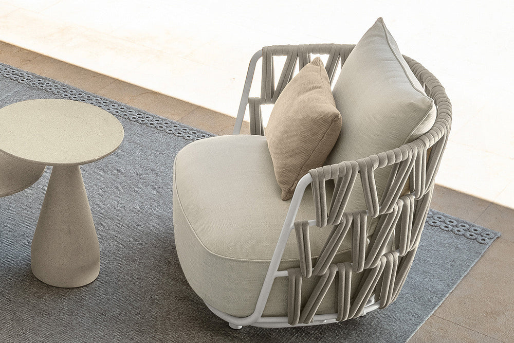 Swipe Lounge Armchair Outdoor Chairs Talenti