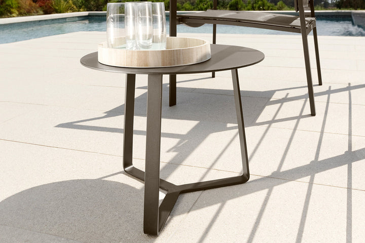 Touch Round Side Table Outdoor End Tables Talenti