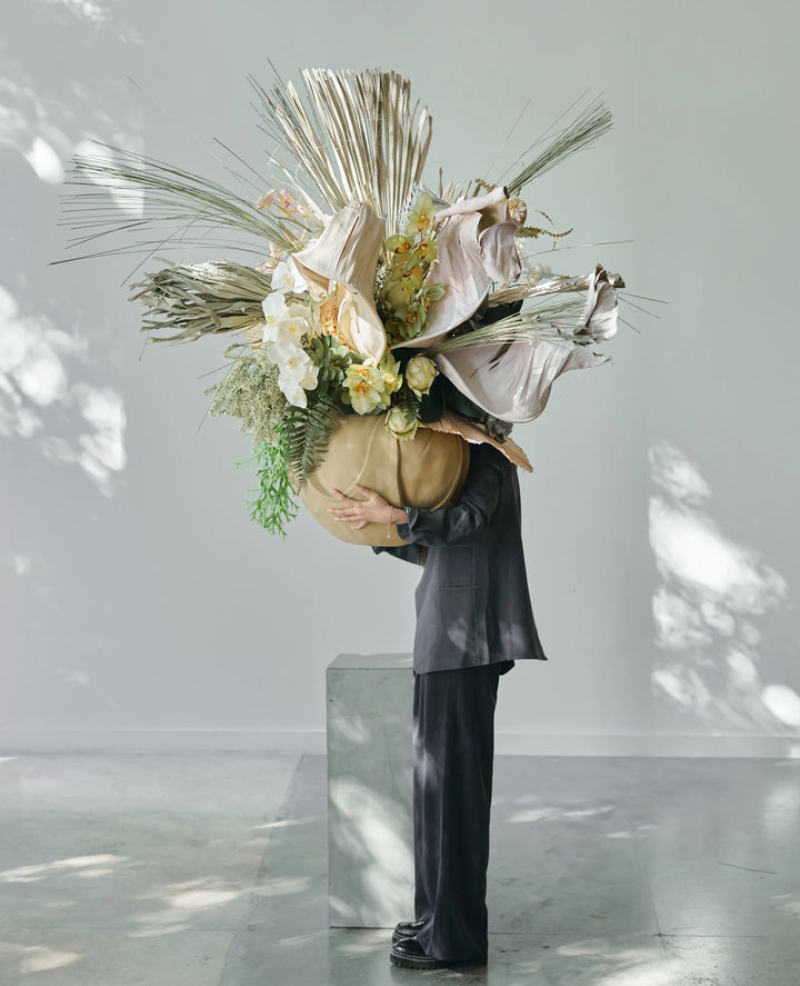 The Garden of Time Vases Pinker Times   