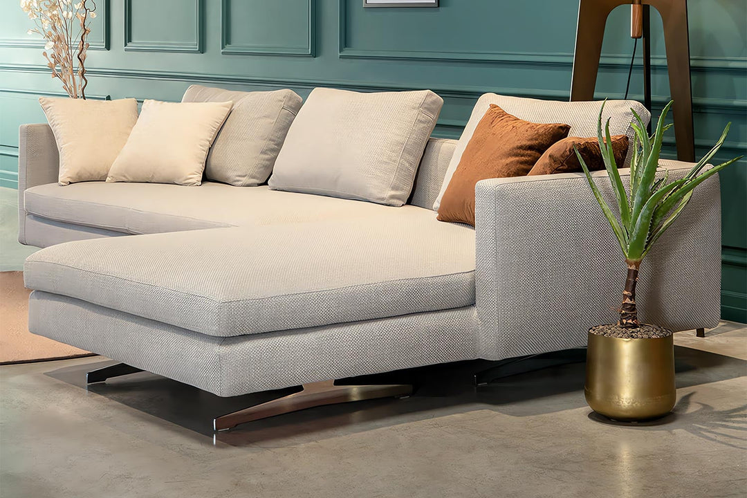 Metropolis Sectional Sofa with Chaise Sectionals Tonin Casa