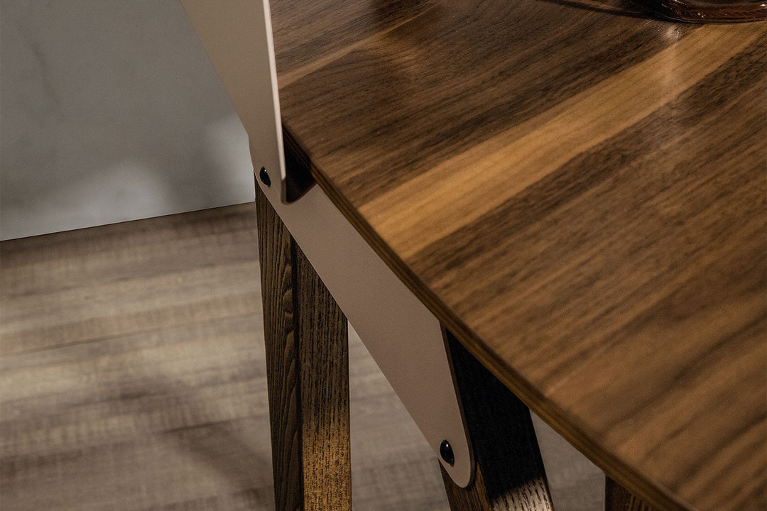 Nipper Vanity Table Vanity Tables + Desks Tonin Casa