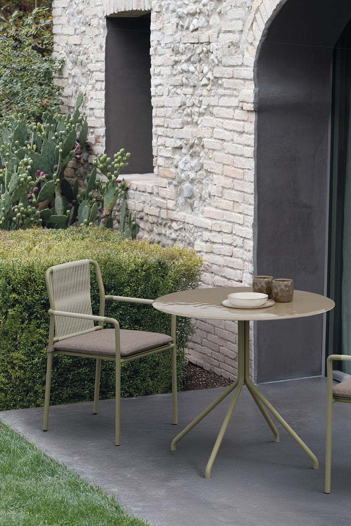 Trio Table Fixed Tables Atmosphera