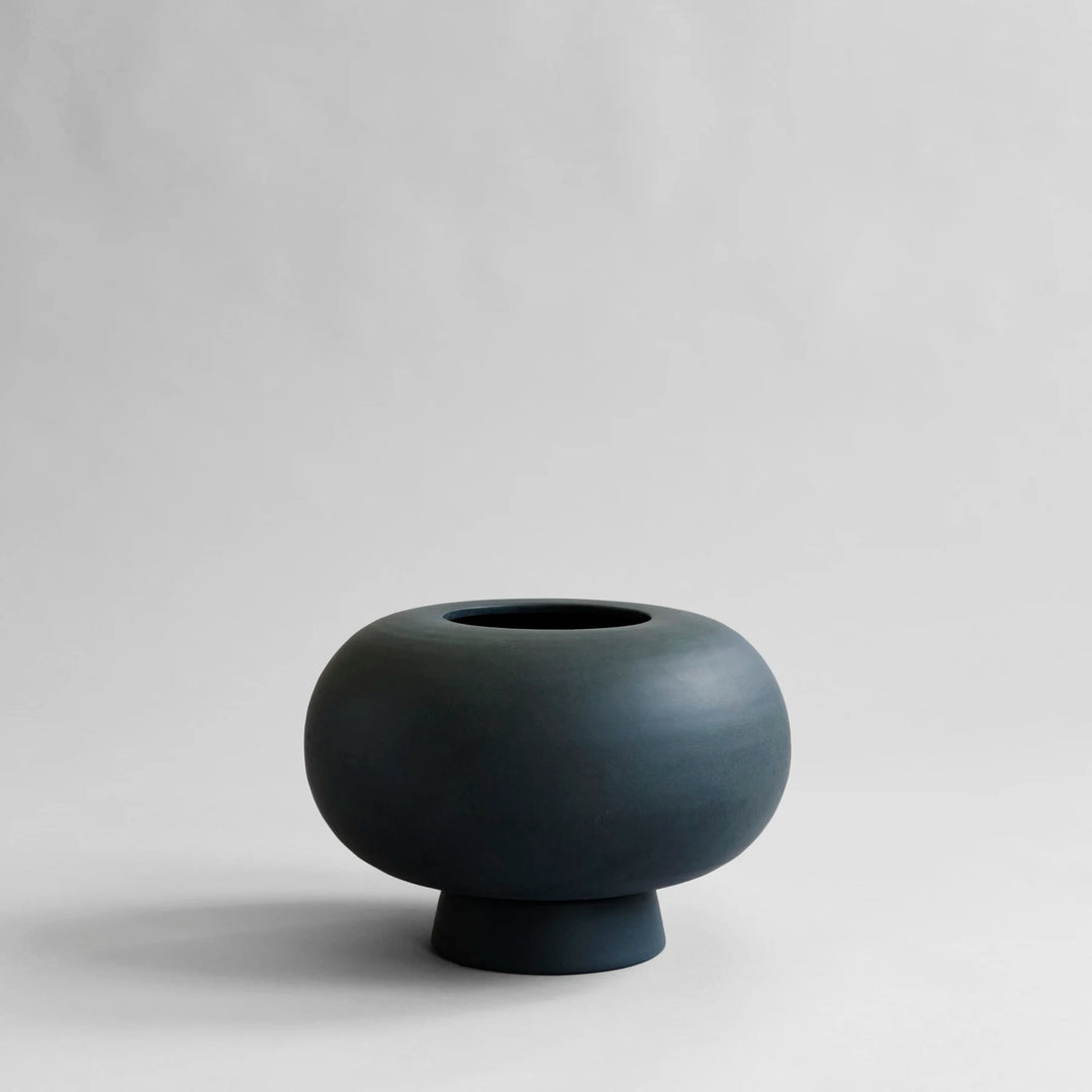 Kabin Vase, Fat - Black Vases 101 Copenhagen   