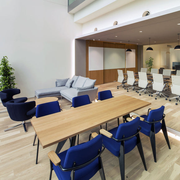 EM Dining Table Tables Vitra