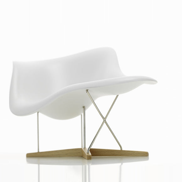 La Chaise Lounge Chair Chaise Longues Vitra