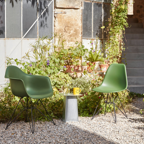 Metal Square Outdoor Side Table Outdoor Tables Vitra