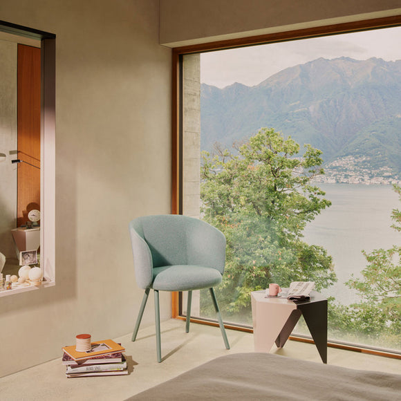 Prismatic Side Table Accent Tables Vitra