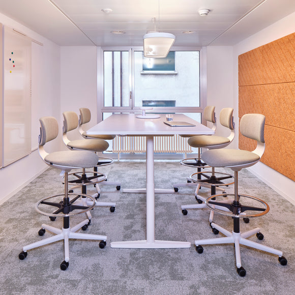 Rookie High Stool Chairs Vitra