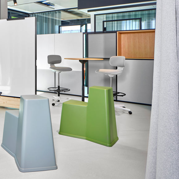 Rookie High Stool Chairs Vitra