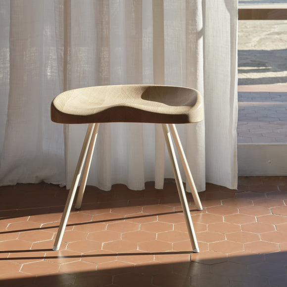 Tabouret 307 Stool Table & Bar Stools Vitra