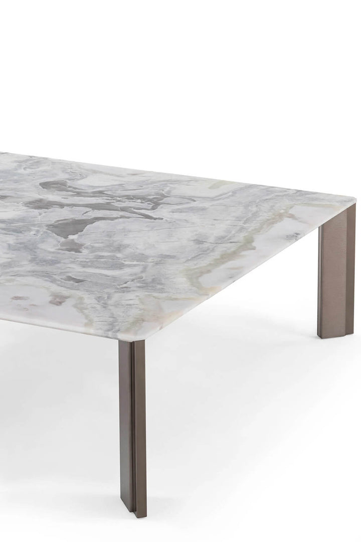 Vixen Coffee Table Coffee & Side Tables Visionnaire