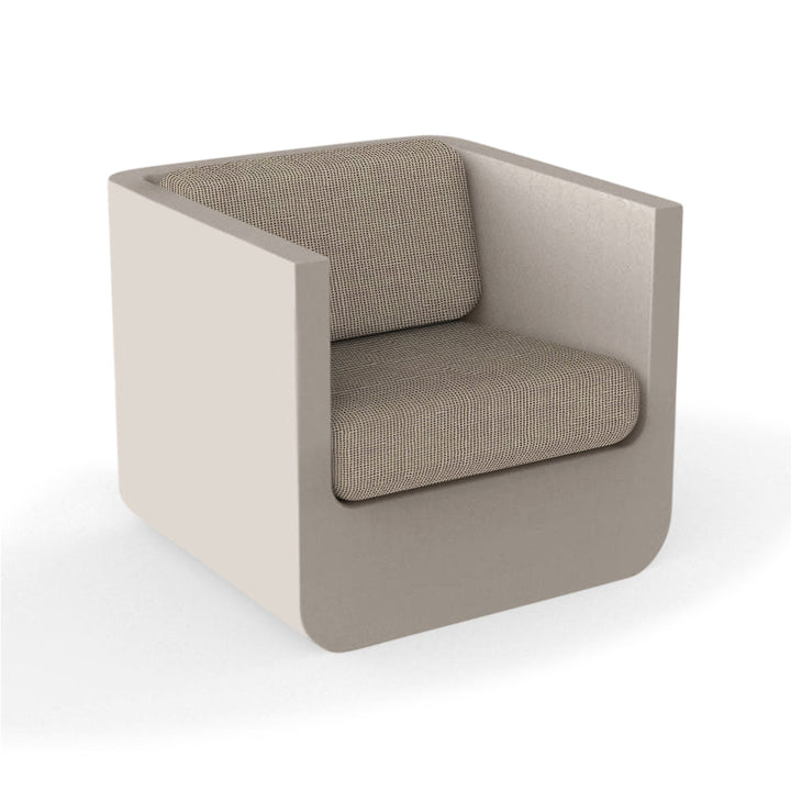 Ulm Lounge Chair Outdoor Vondom   