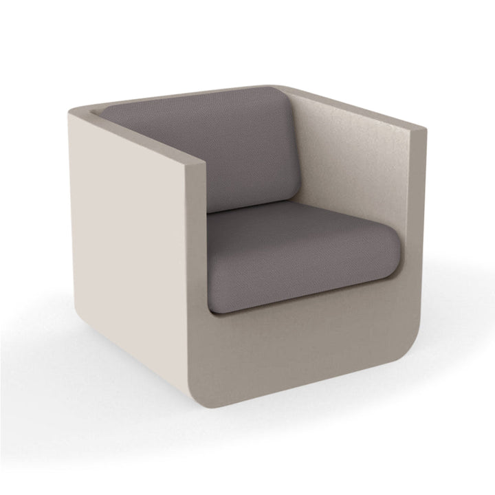 Ulm Lounge Chair Outdoor Vondom   