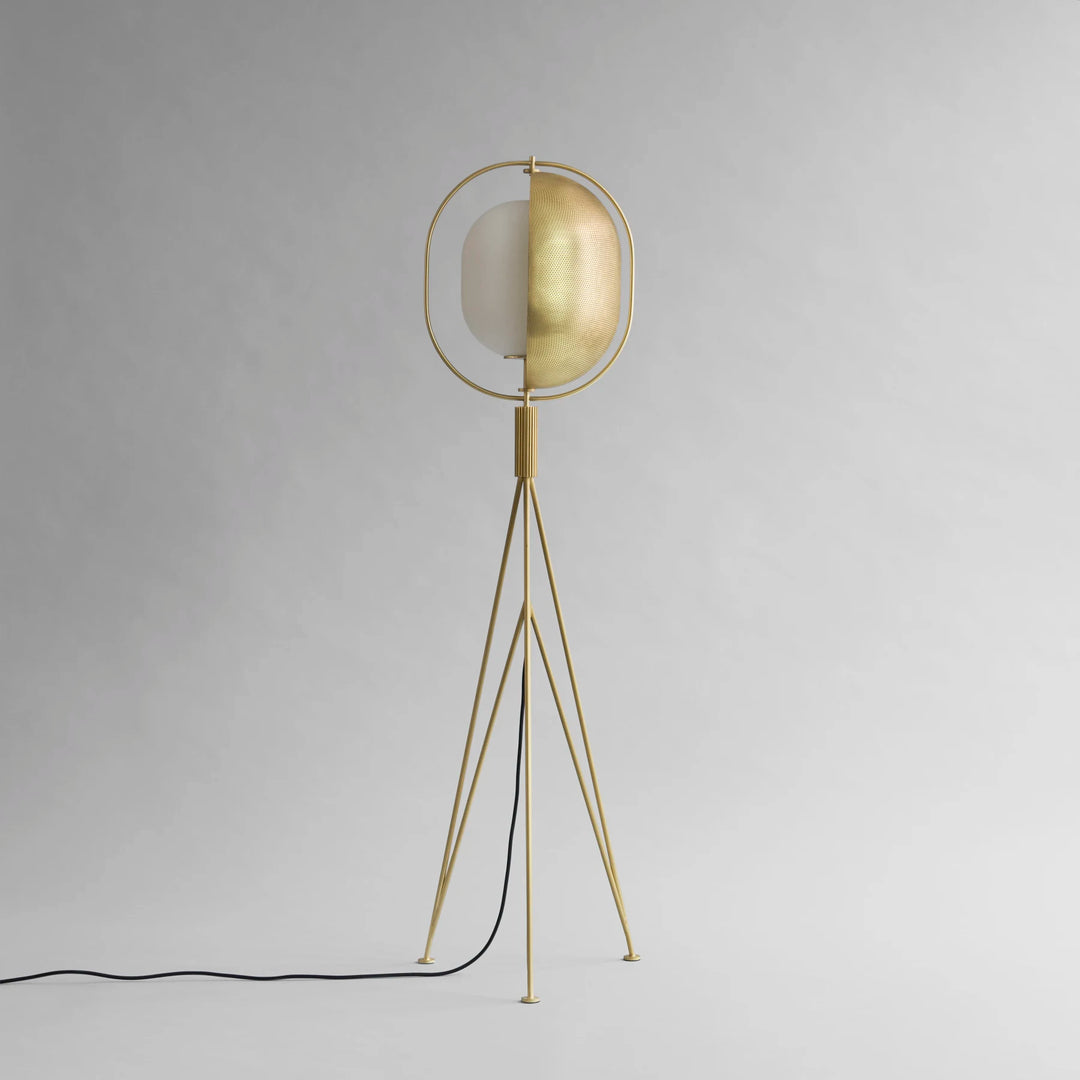 Pearl Floorlamp - Brass Lamps 101 Copenhagen   