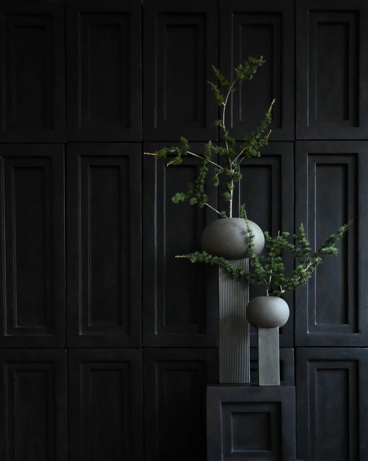 Empire Vase, Big - Dark Grey Vases 101 Copenhagen   