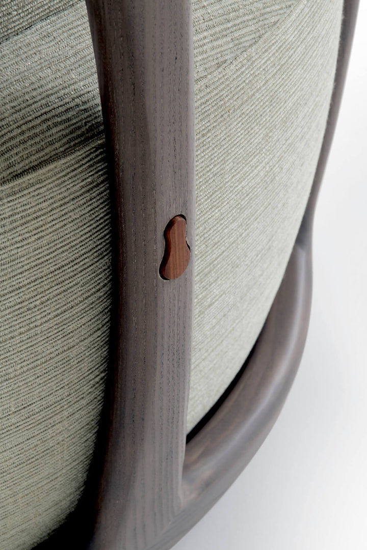 Yuan Armchair Chairs & Armchairs Giorgetti
