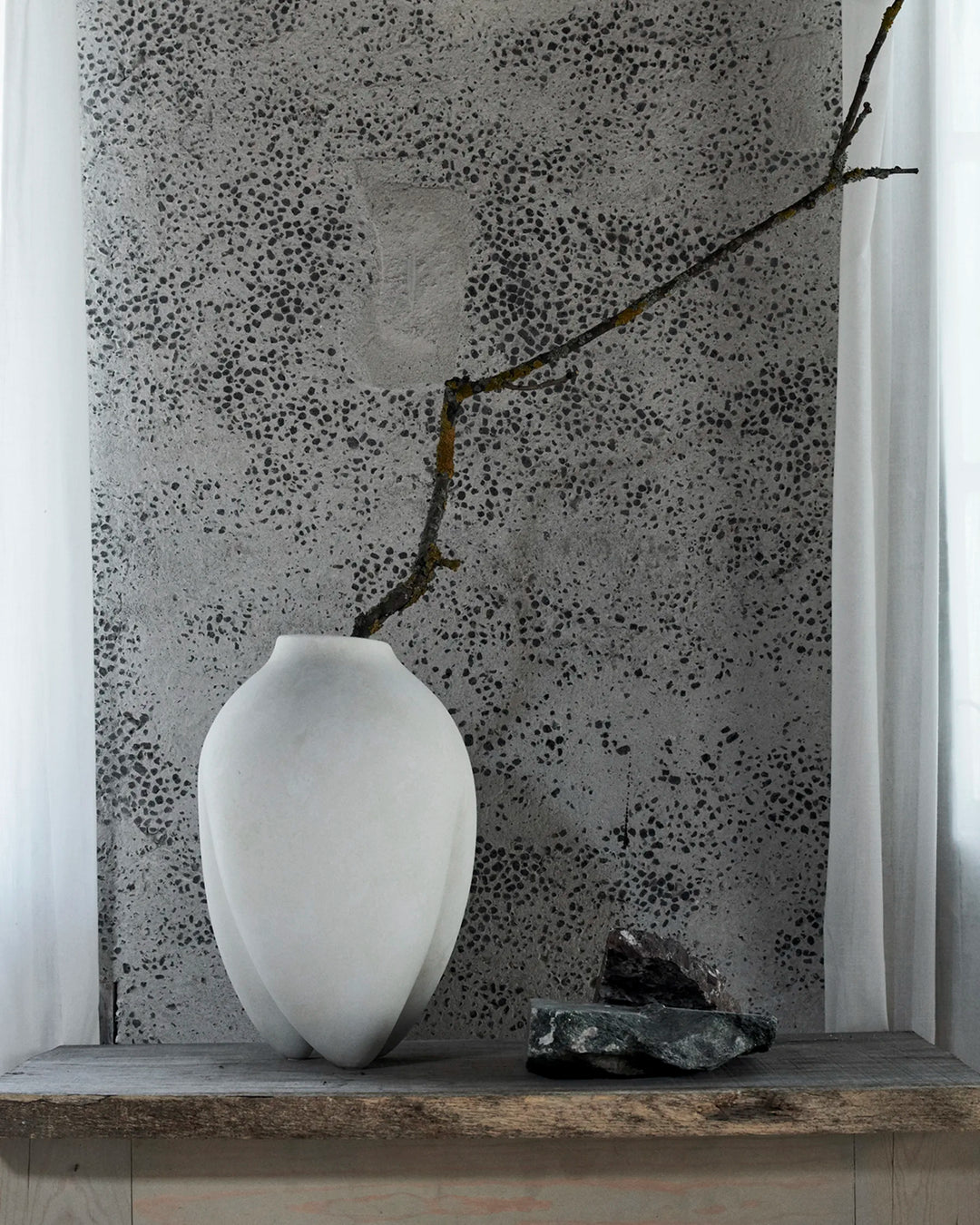 Sumo Vase, Slim - Bone White Vases 101 Copenhagen   