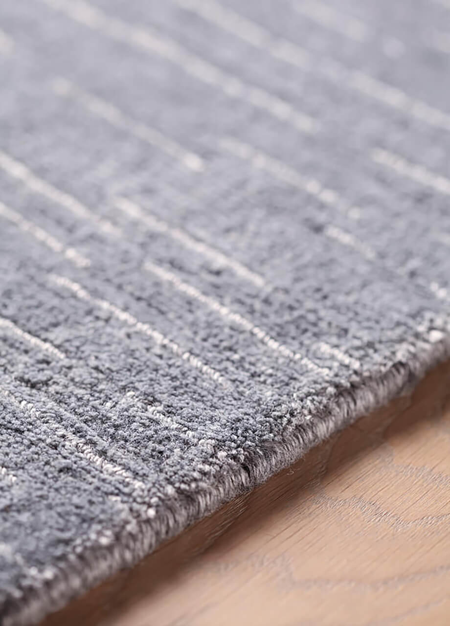 Shiver Rug Rugs Amini   