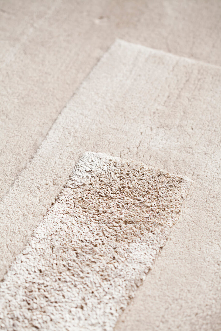 Composizione 74 Rug Rugs Amini   