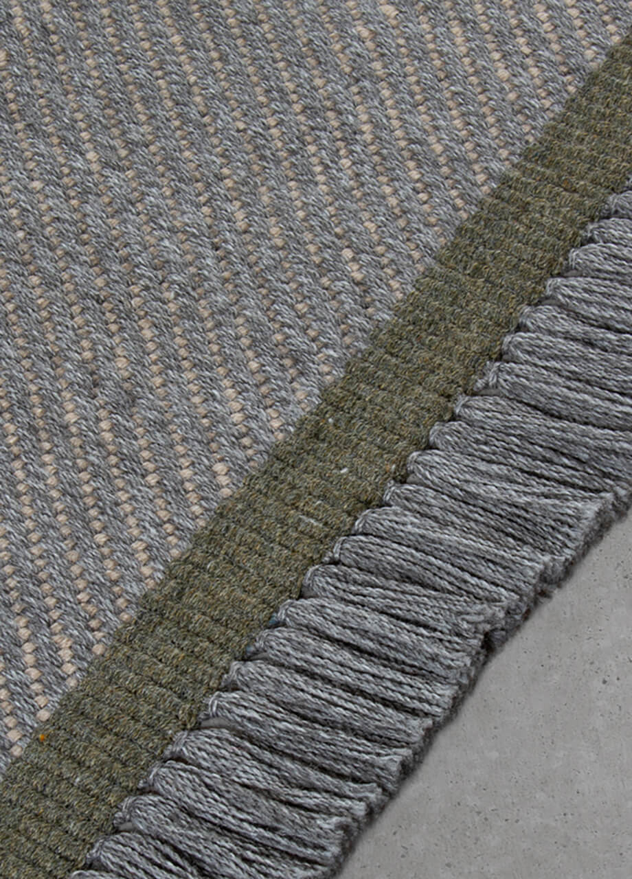 Sesame Rug Rugs Amini   