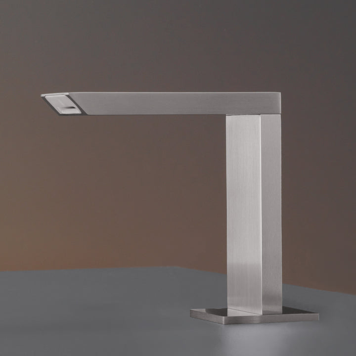 Deck Mounted Spouts For Washbasin / Bidet BAR54 Bathroom CEA   
