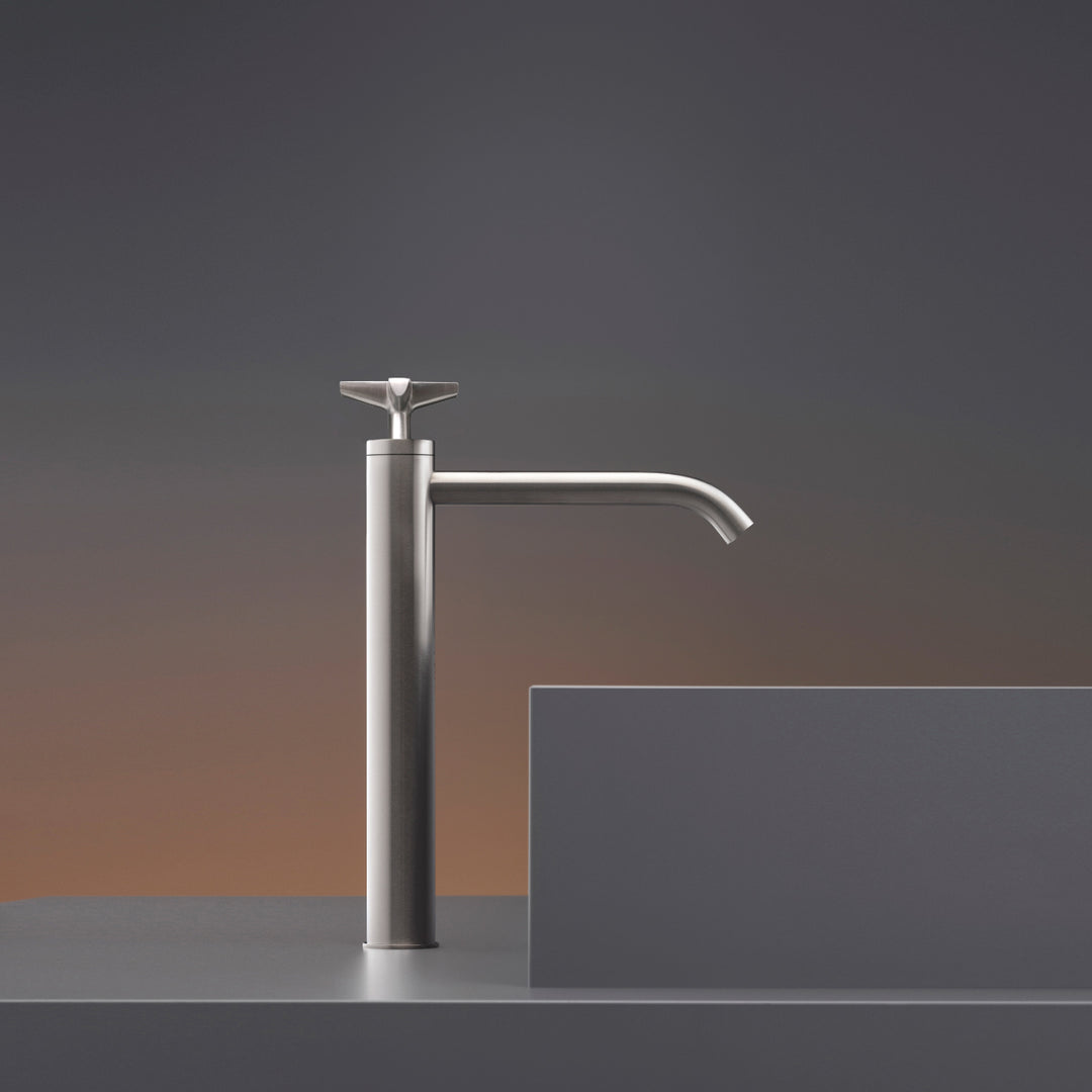 Cross Taps For Washbasin / Bidet - Single Hole Progressive Mixers CRX44 Taps CEA   