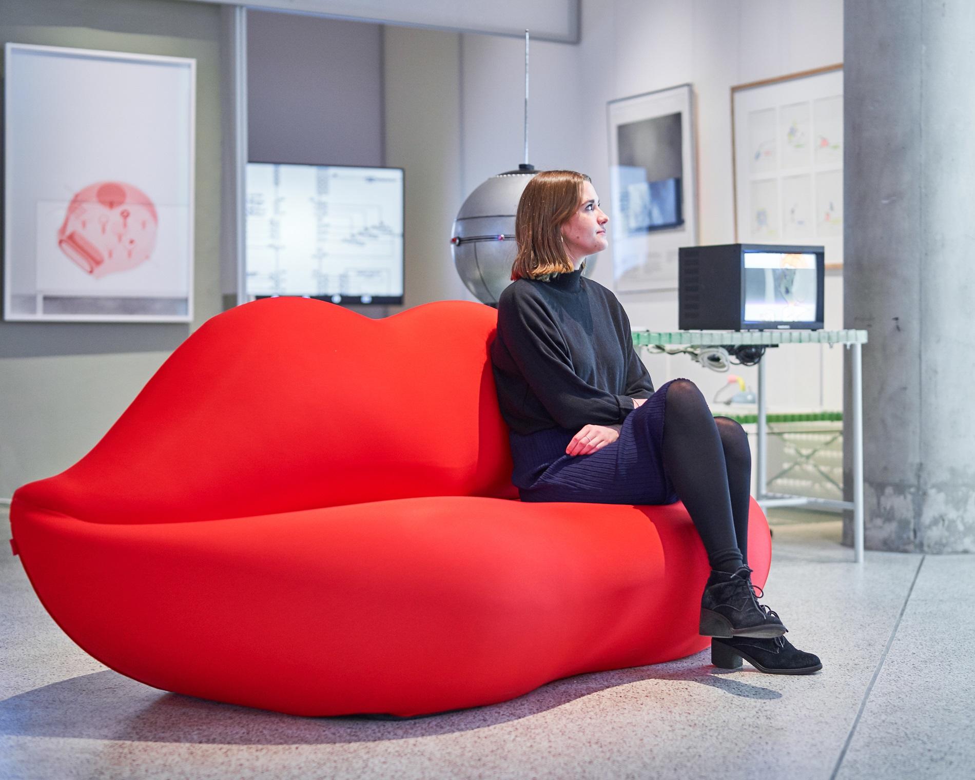 ポストモダン　イタリア　Gufram社　Bocca(ボッカ) デザインソファー Bocca Sofa Limited Edition – Italian Luxury Interiors